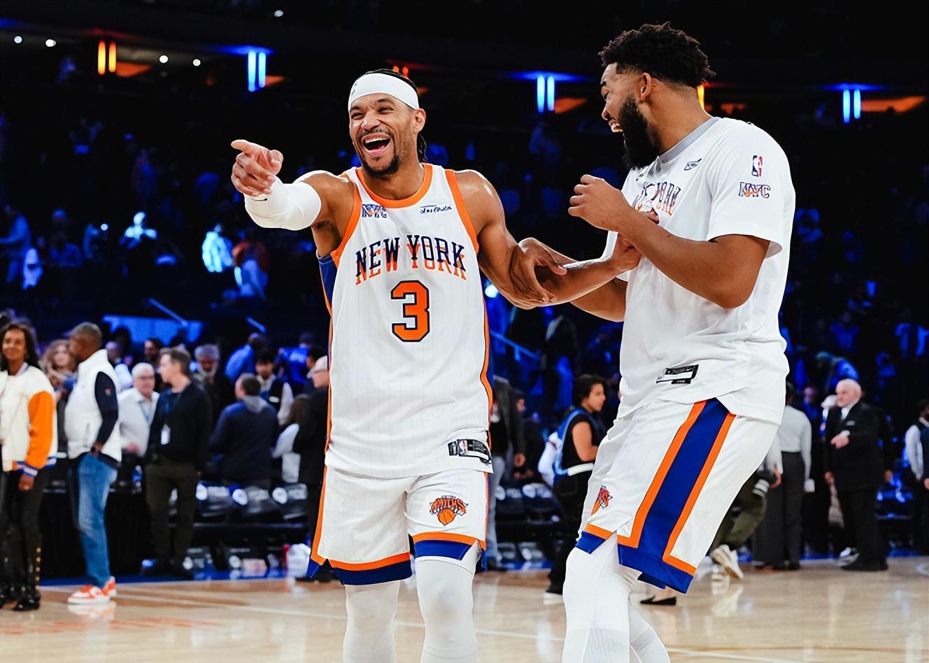 明尼苏达森林狼训练开放日;赛前内部沟通引欢呼;NBA总决赛在即;轮换策略成焦点的简单介绍 明尼苏达森林狼训练开放日;赛前内部沟通引欢呼;NBA总决赛在即;轮换策略成焦点的简单介绍