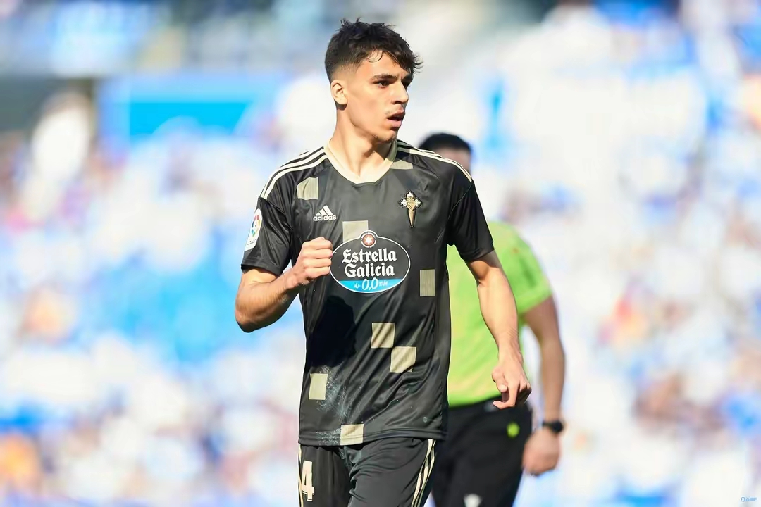 西甲转会完整版 西甲转会完整版