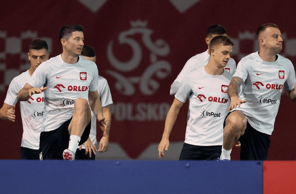 赛地聚焦——法国杯加时末段热度飙升，孟菲斯灰熊防线松动，更衣室稳定，赛程密集仍需轮换的简单介绍